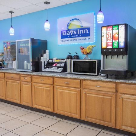 Travelodge By Wyndham Livonia Canton Novi Detroit Area Экстерьер фото