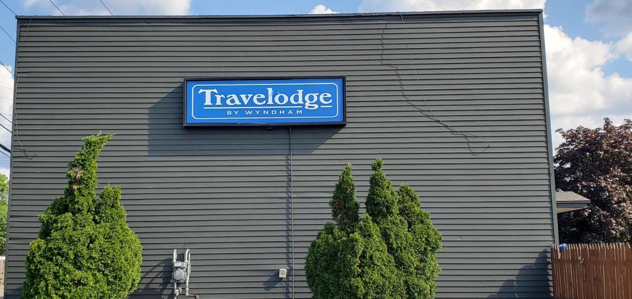 Travelodge By Wyndham Livonia Canton Novi Detroit Area Экстерьер фото